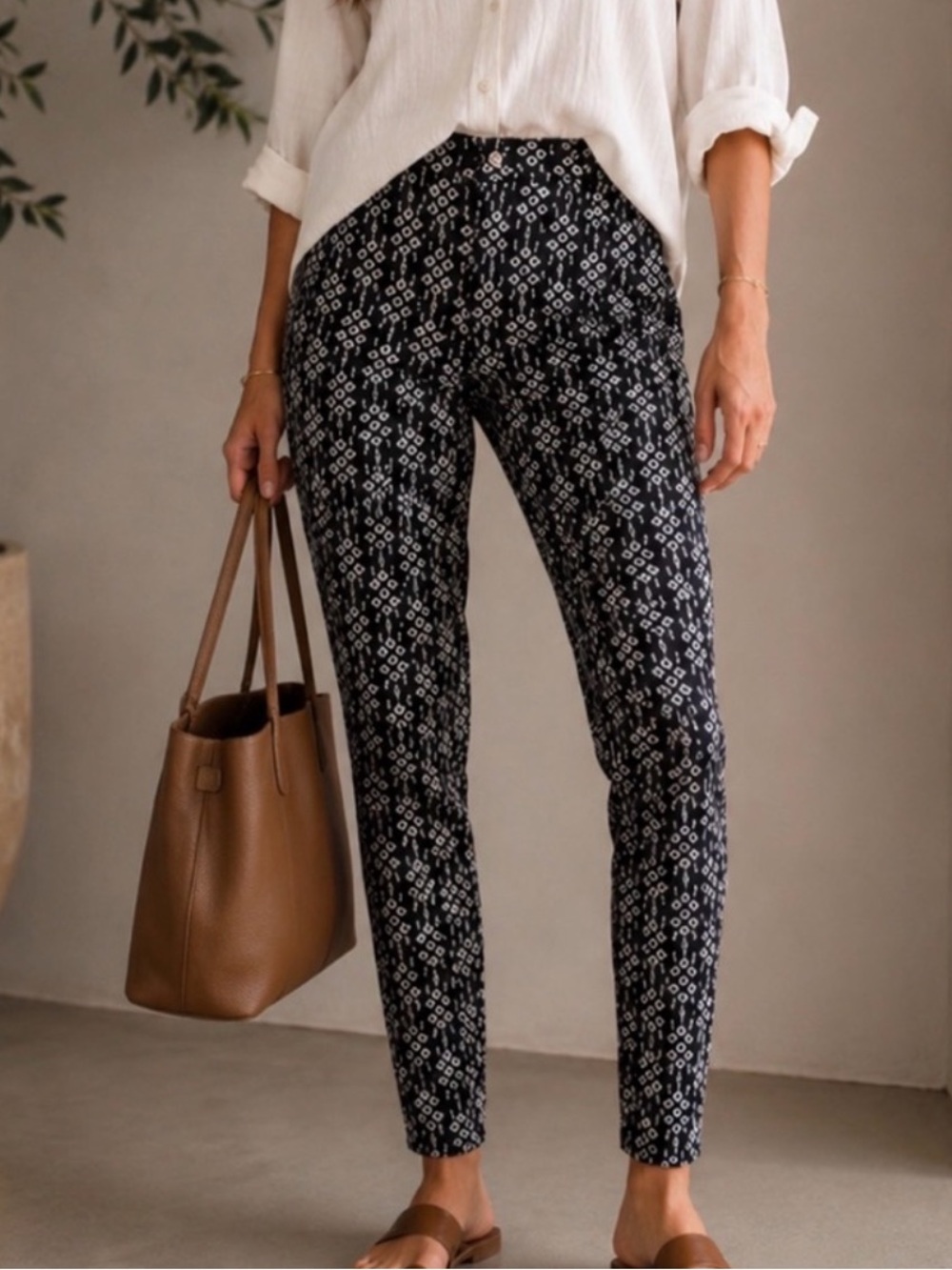 Anthropologie Pilcro Serif Sateen Skinny Jeans SZ 28‎ (88)